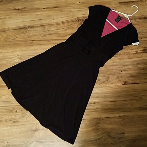 Dresses & Skirts - Little black dress